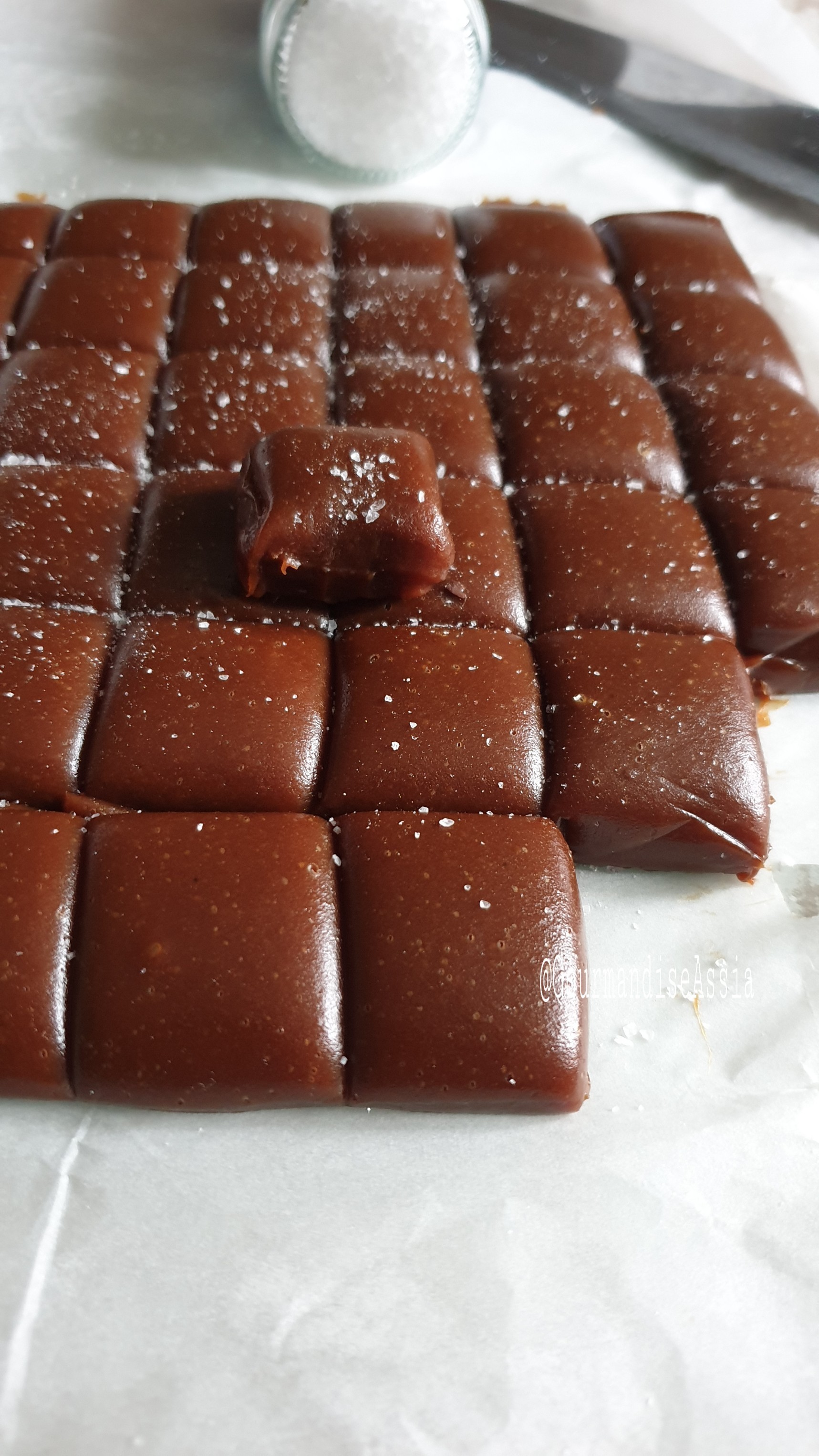 Caramels Mous au Chocolat de Pierre Hermé Gourmandise Assia