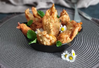Beignets Fleur de Courgette Pomme de Terre et Feta