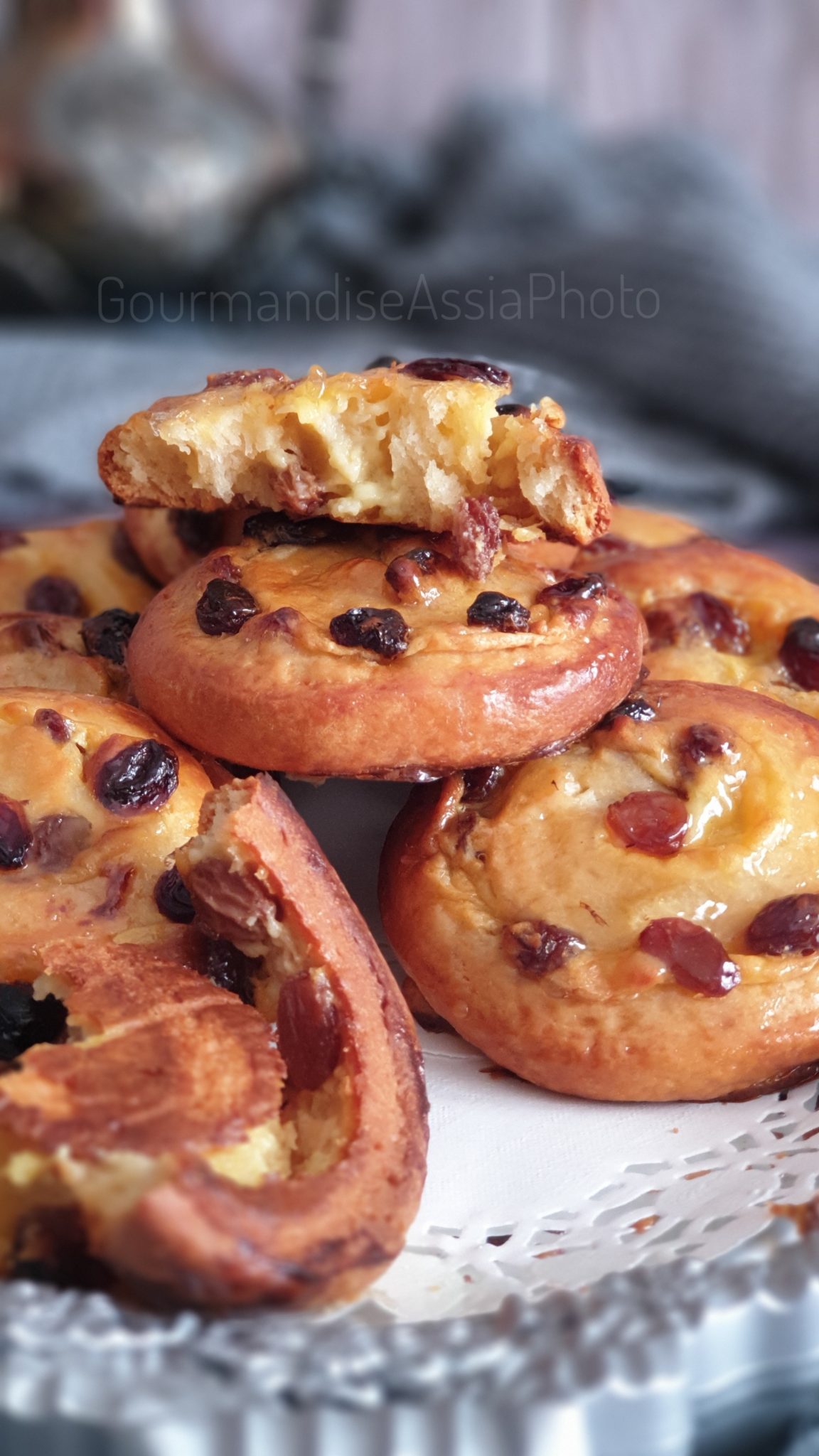 Pains aux Raisins Gourmandise Assia