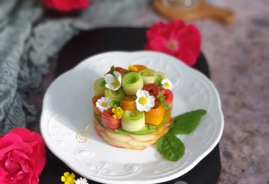 Salade de Concombre en Rosaces