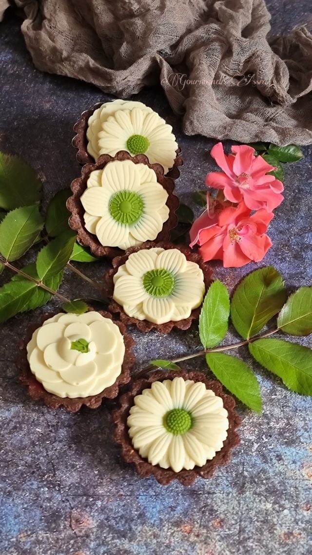 Tartelettes Fleurs Chocolat Framboises 