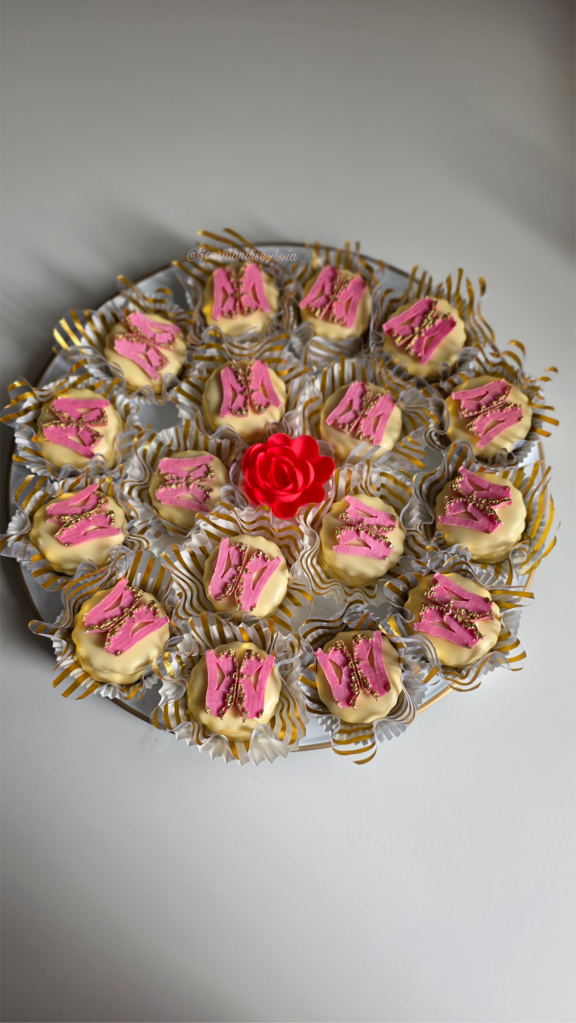 Sablés à la Crème Russe et Fraise des Bois