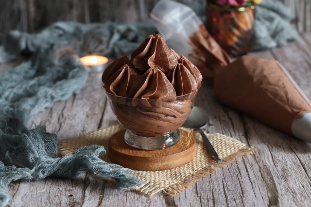 Crème au Beurre et Chocolat Parfaite