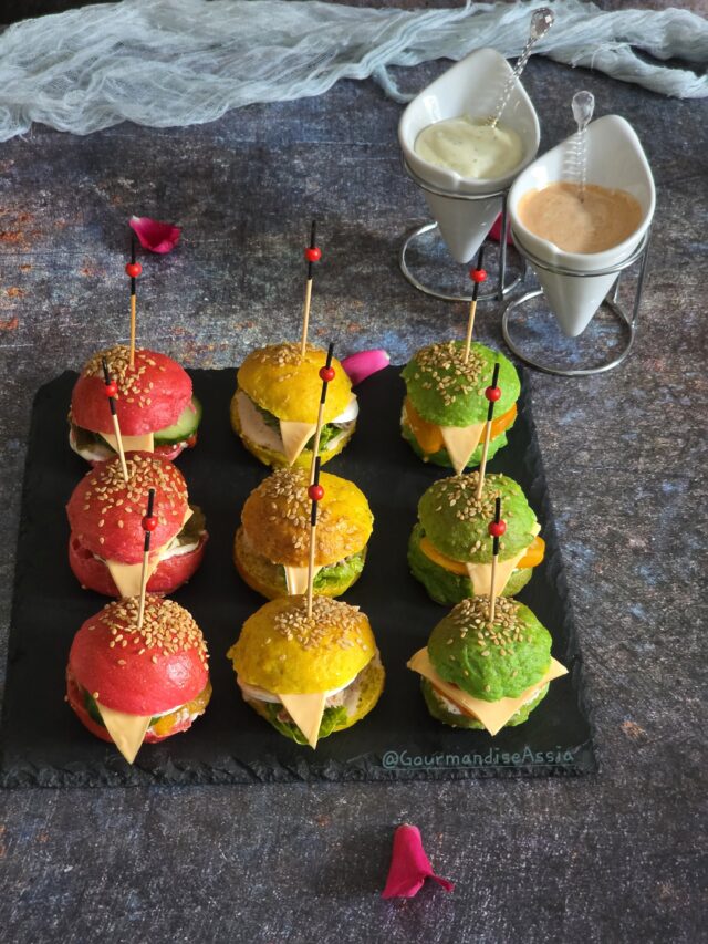 Mini Burgers Colorés { Betterave Coriandre et Curry }