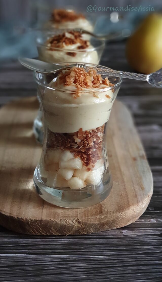 Verrines à la Crème Praliné et Poire