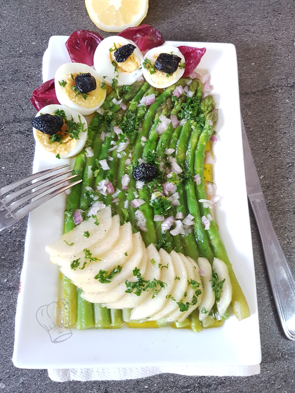 Salade d’Asperges à la Poire