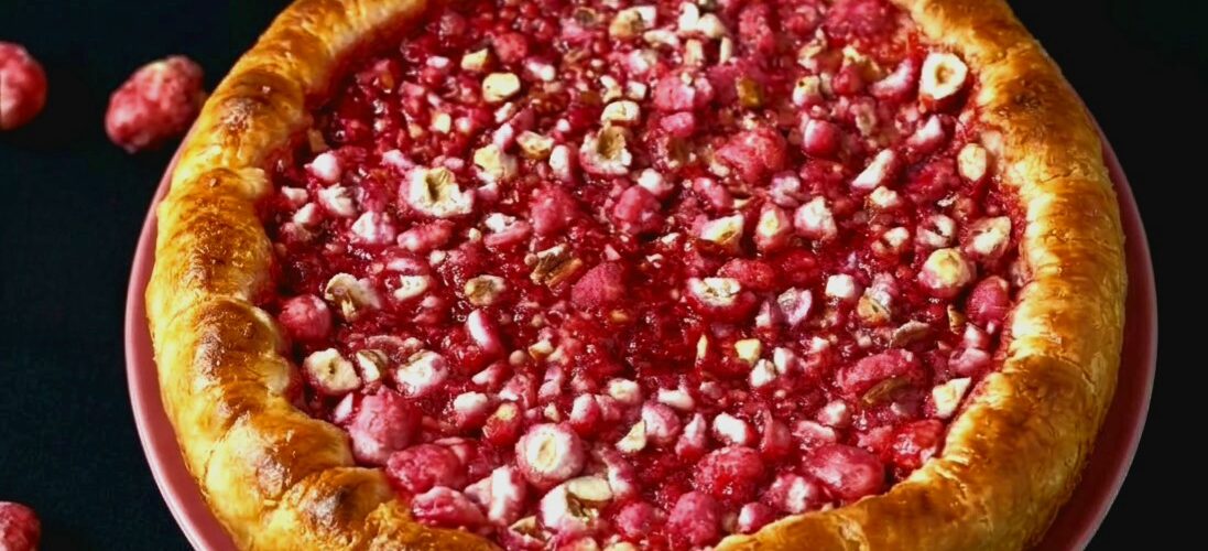 Tarte Briochée aux Pralines Roses