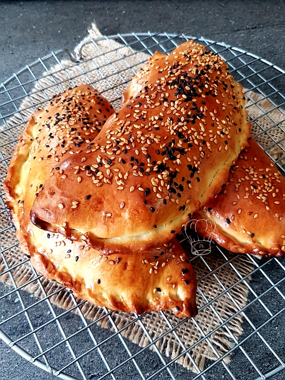 Calzone ou Chausson au Poulet Poireaux et Girolles